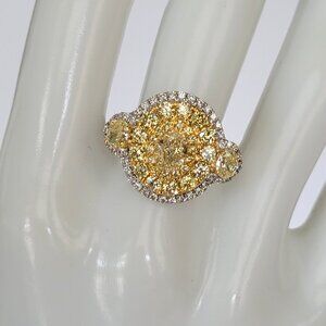 14K Oval Yellow Daimond Trio Halo Engagement Cocktail Ring 2.25 CTW
